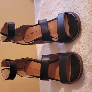 Lucky brand sandals